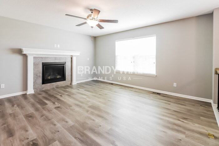 1001 Woodland Dr - Photo 2 of 26