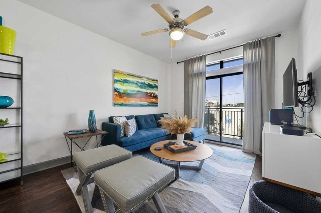 755 North - Photo 4 of 50