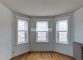 137 Park Dr #8K - Photo 1 of 1