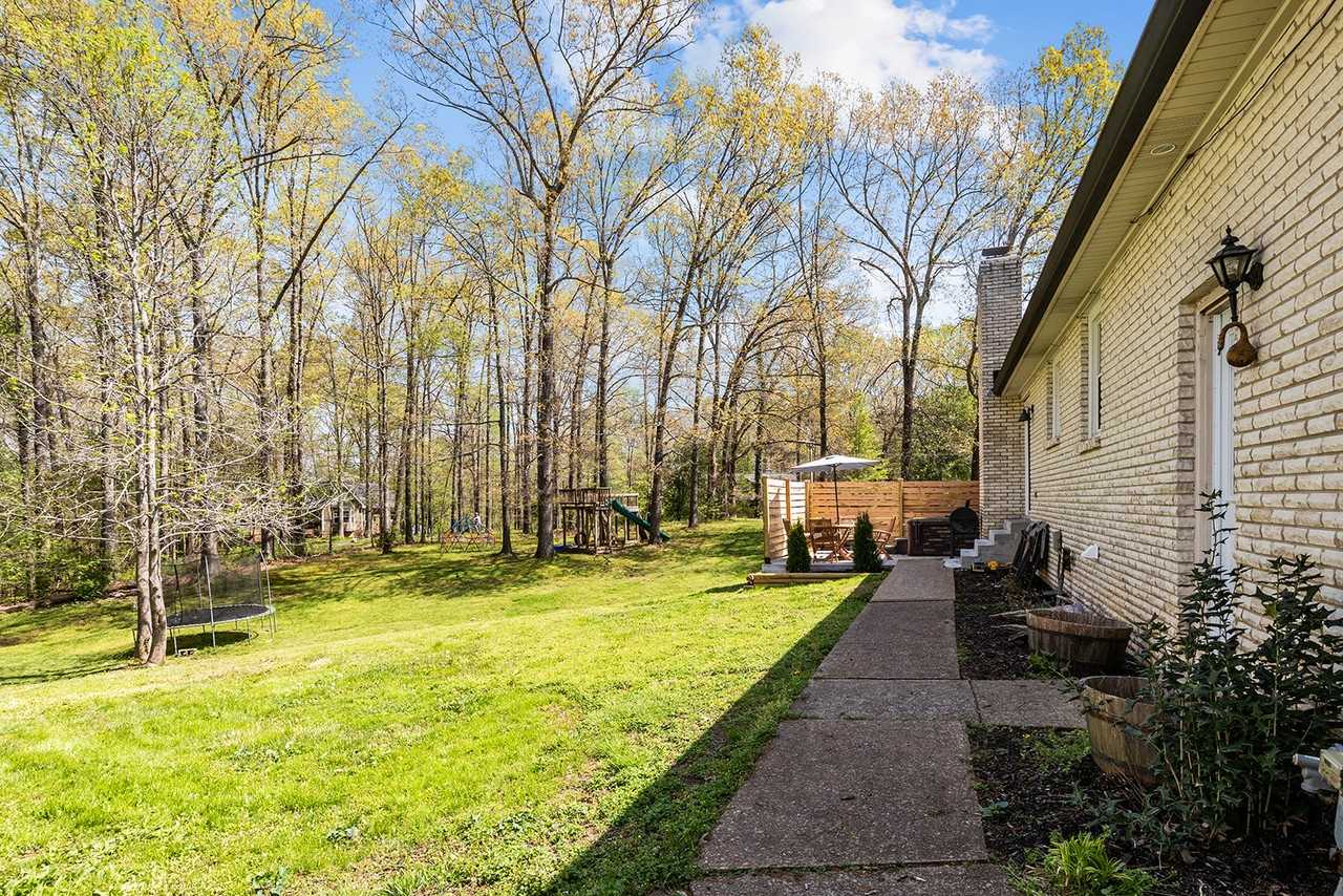 358 Twin Oaks Dr #NA - Photo 6 of 33