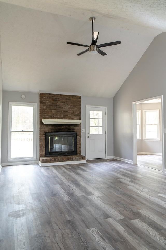 43 Lee Road 983 #NA - Photo 5 of 33