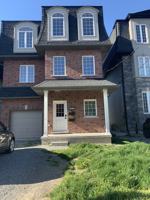 featured image of 11 Chestnut St E