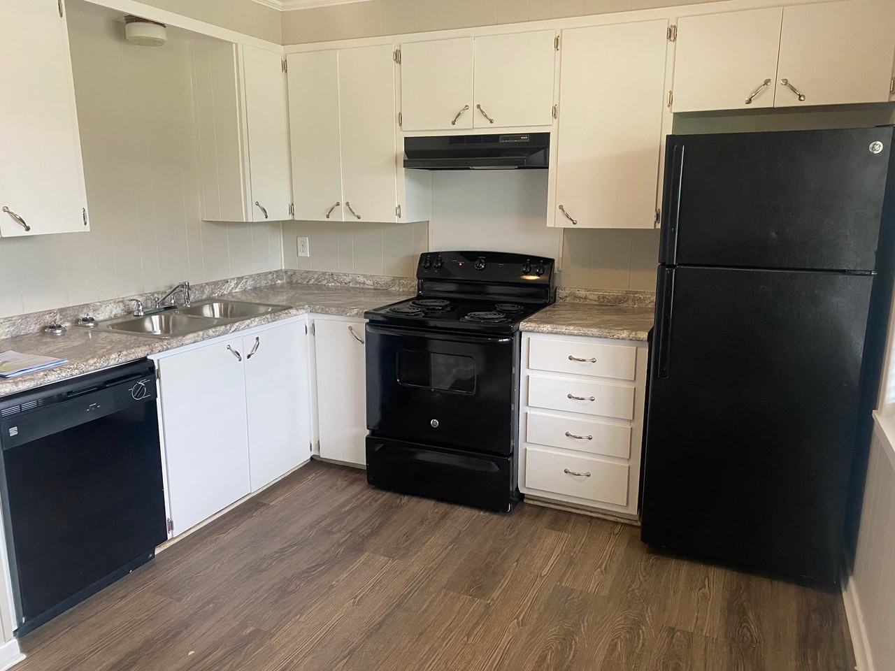 109 109 & 111 South Mitchell Street - 204 #204 - Photo 5 of 13