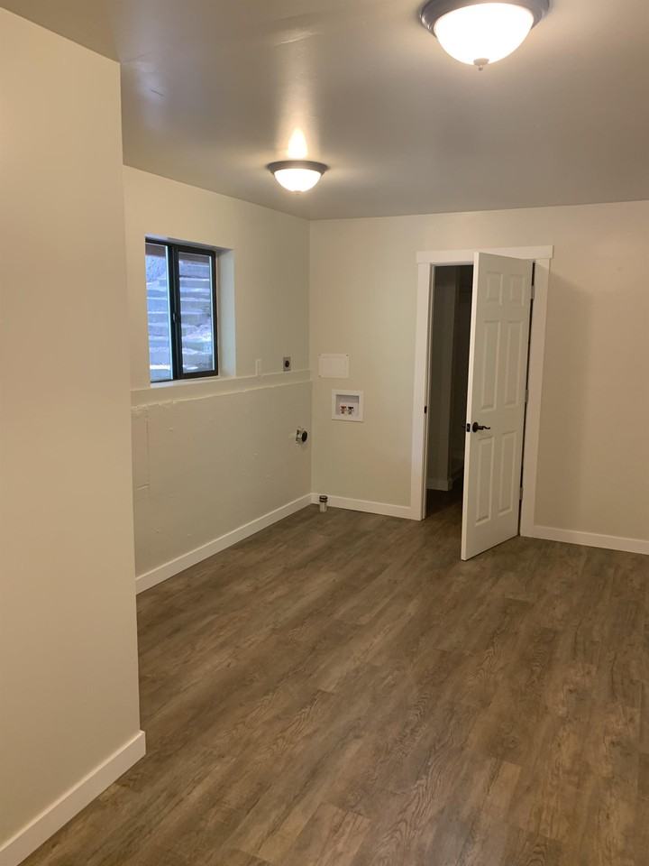 217 Lake Blaine Dr #G - Photo 5 of 12