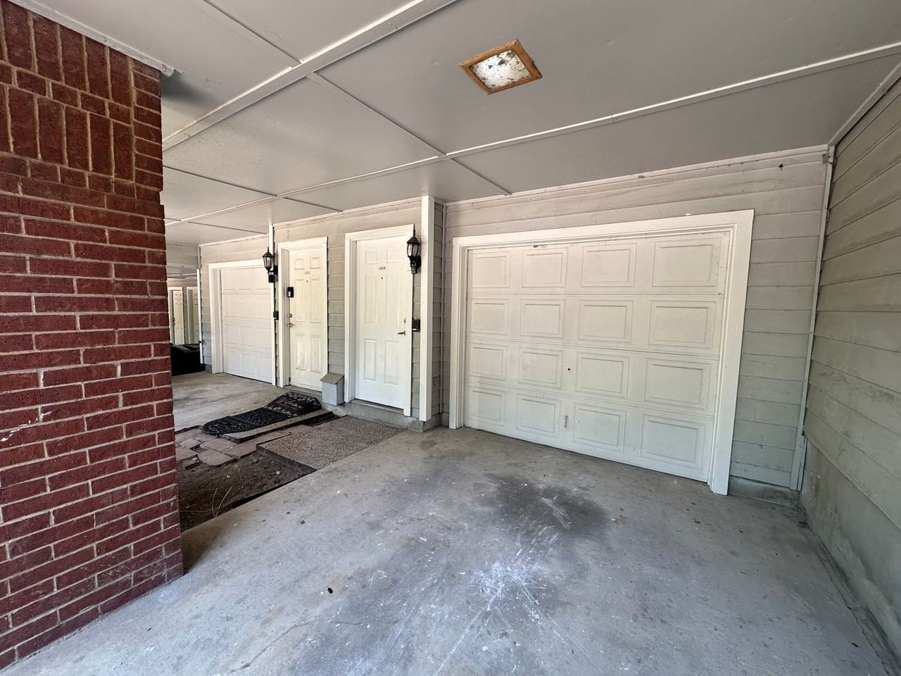 The Riverpointe - Photo 3 of 48