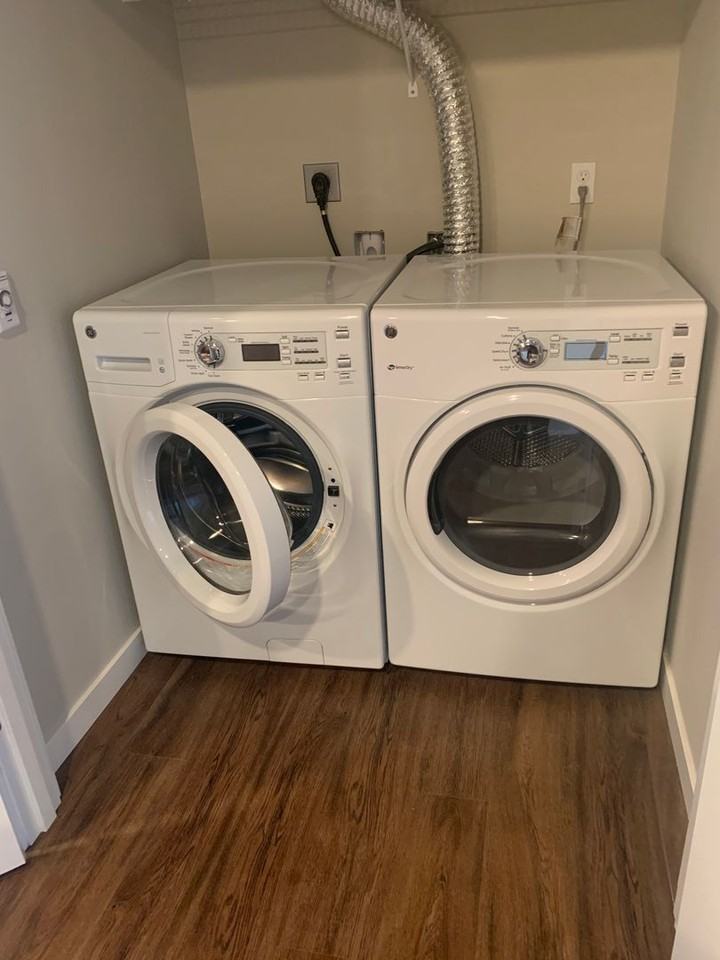 8736 Hanna Ln Ne - Photo 3 of 8