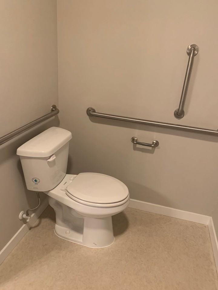 8736 Hanna Ln Ne - Photo 4 of 8