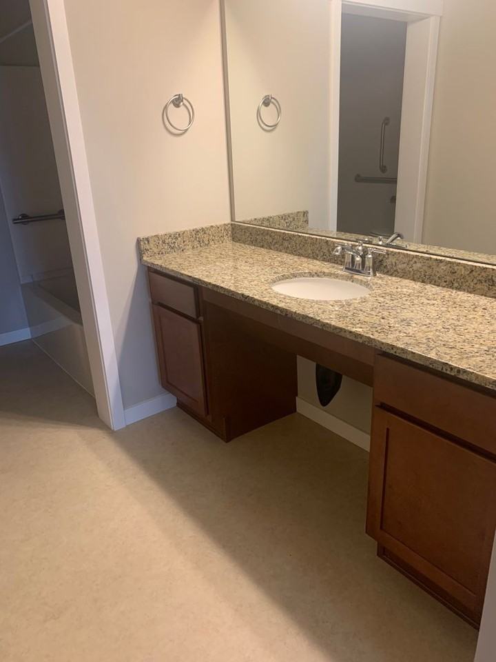 8736 Hanna Ln Ne - Photo 6 of 8