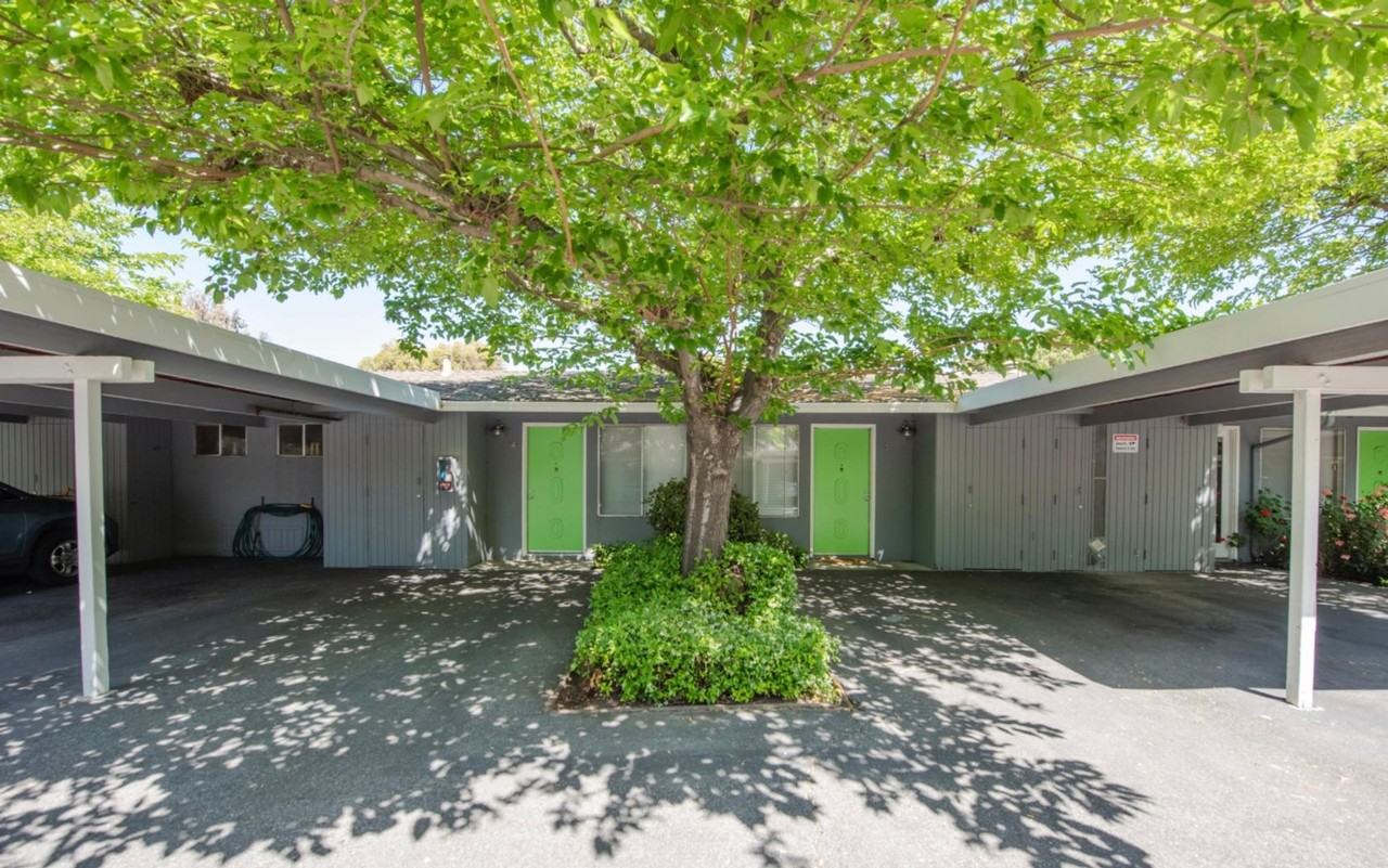 2001 -2005 Colony Street - Photo 7 of 20