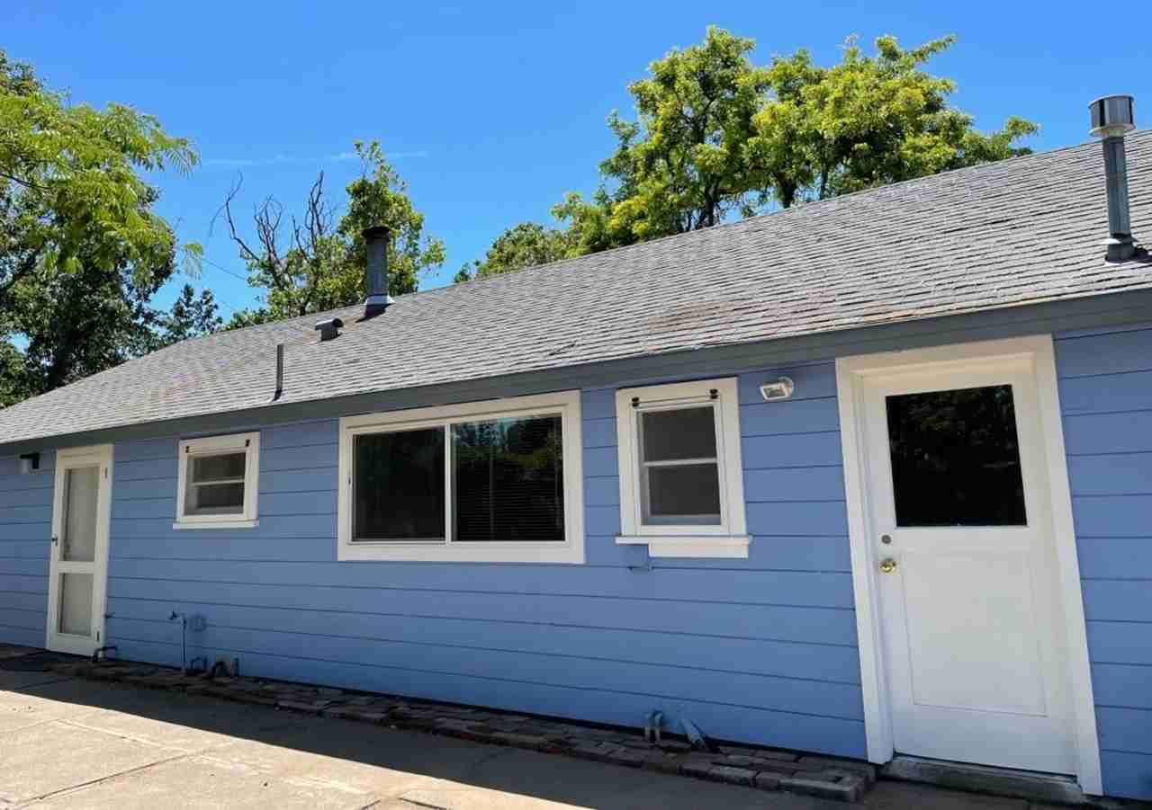 995 Butler Ave. - Photo 3 of 20