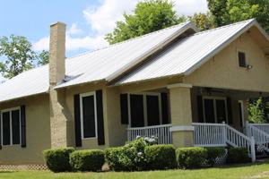 featured image of 4283 Bryan St