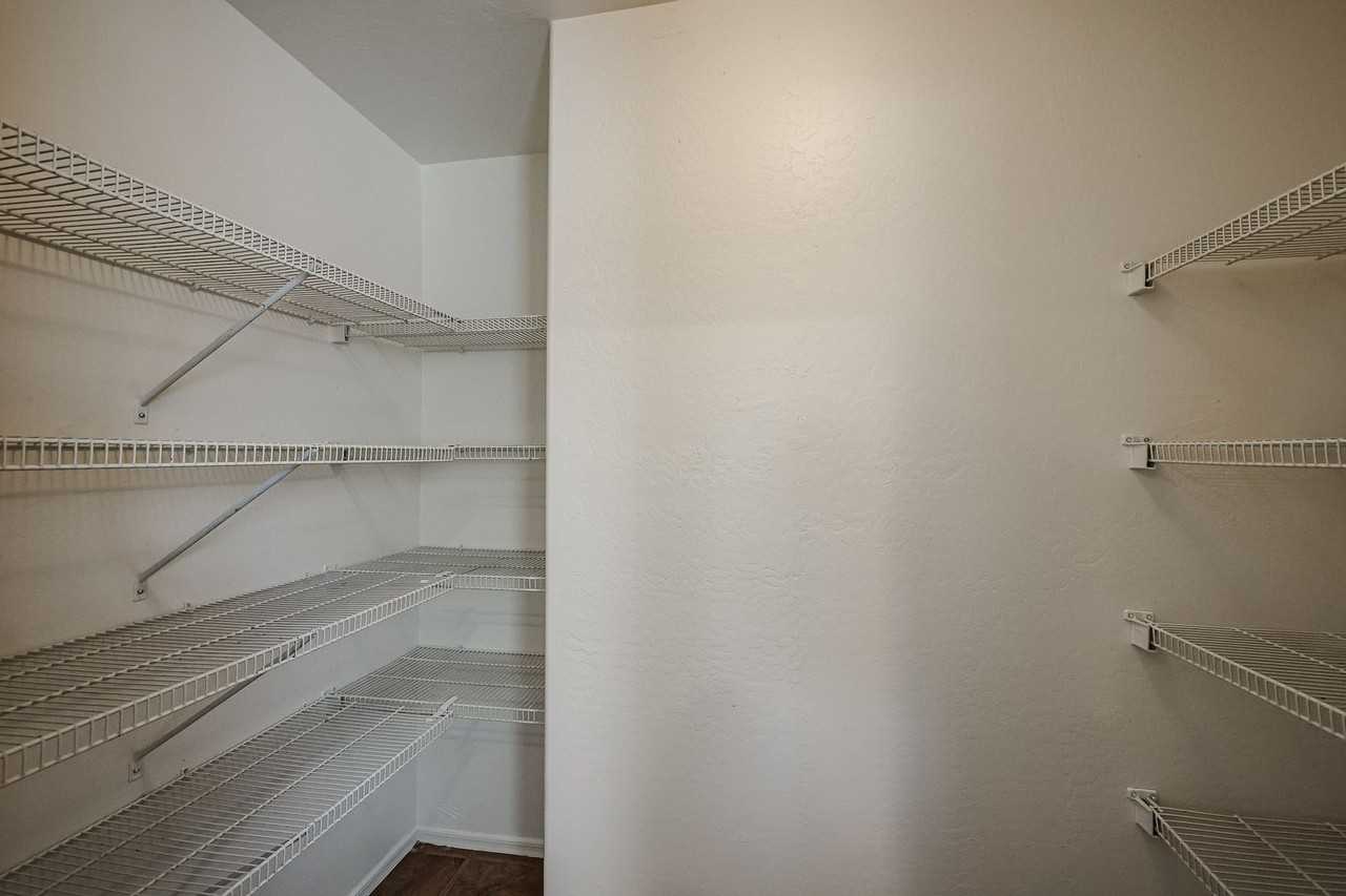 10751 W Coolidge St - Photo 2 of 48