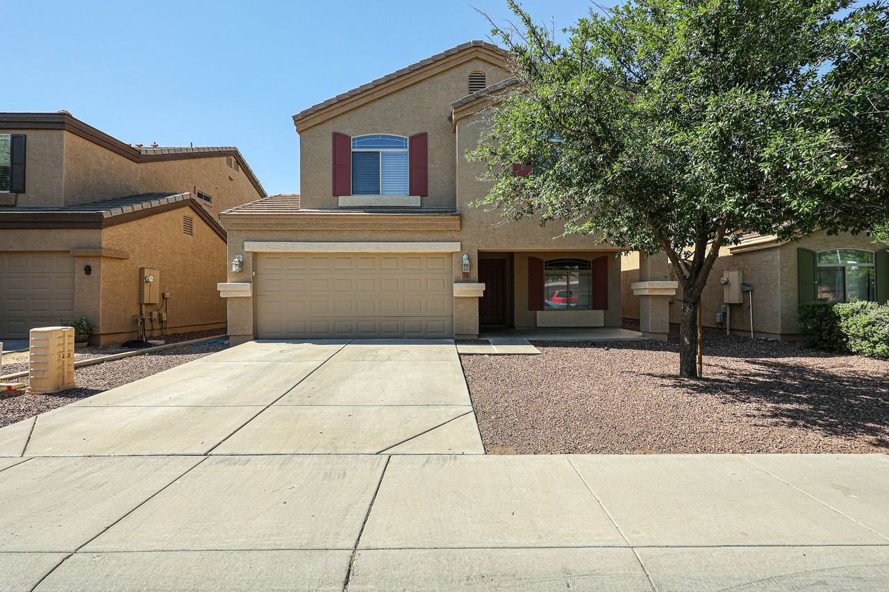 10751 W Coolidge St - Photo 2 of 48