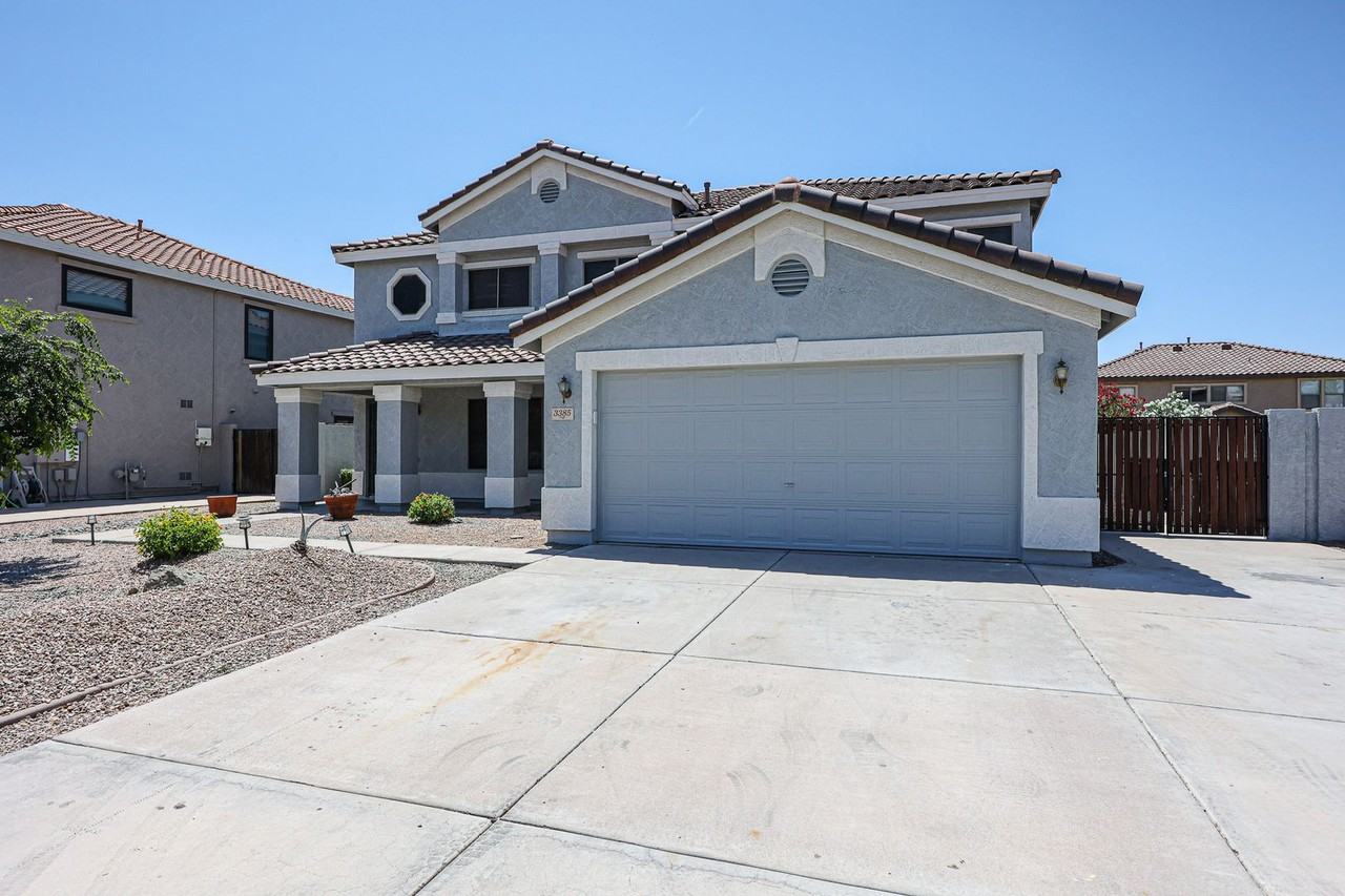 3385 E Longhorn Dr - Photo 2 of 45