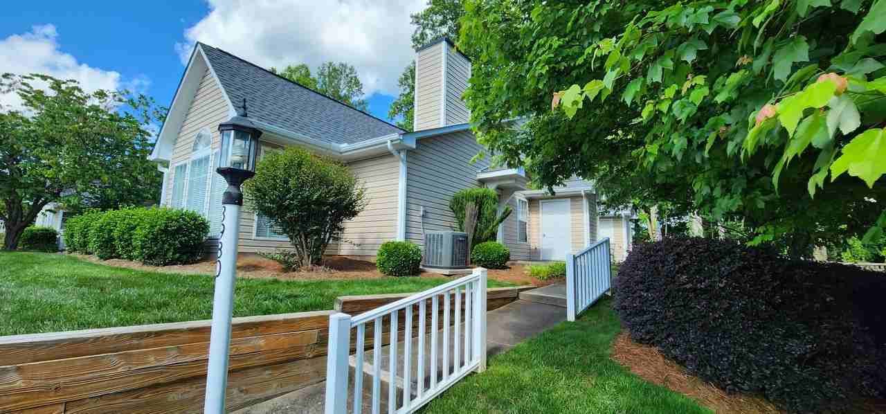 3980 Westridge Meadow Cir - Photo 3 of 28