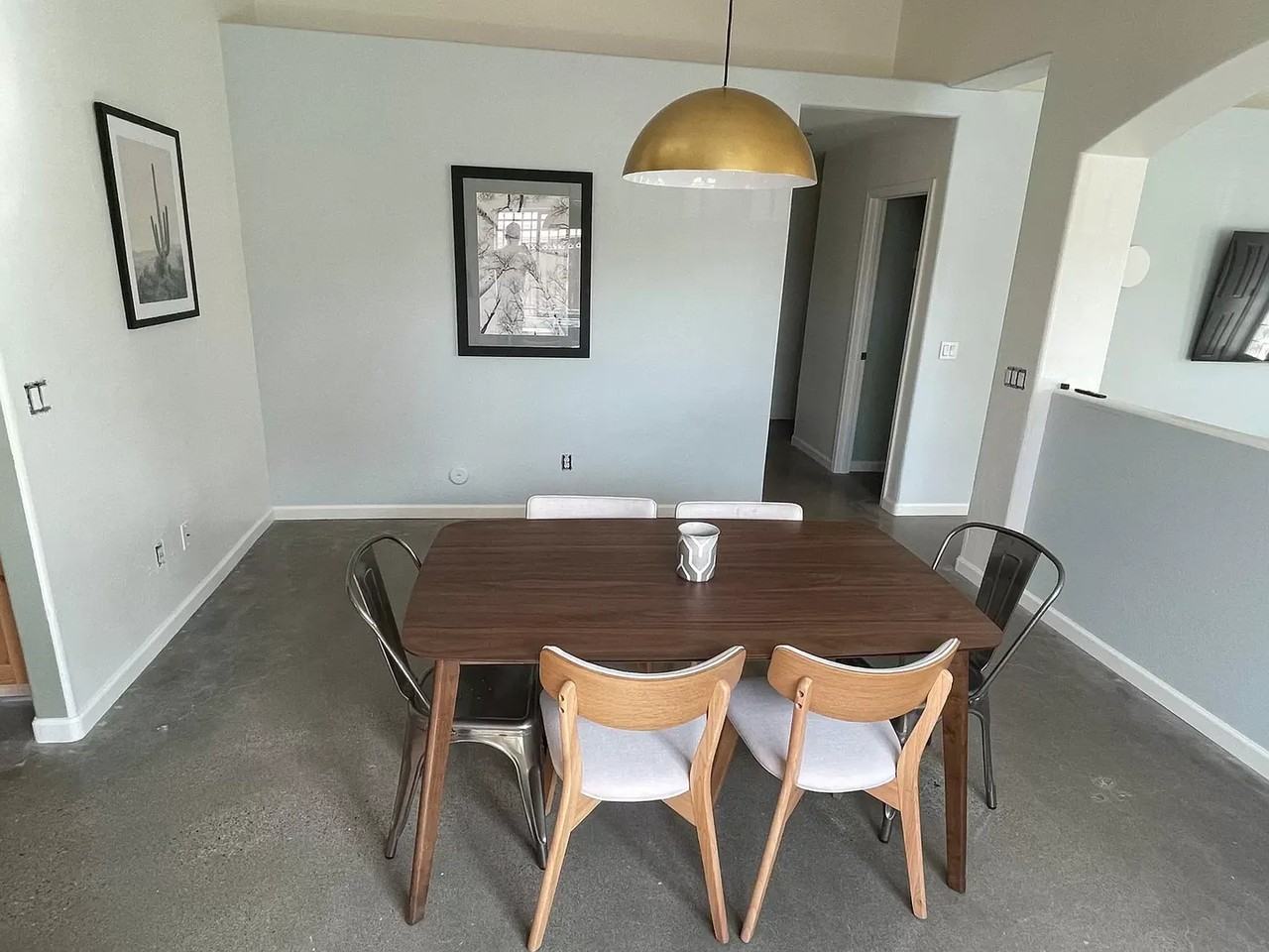 1826 E Portland St - Photo 3 of 21