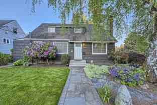6202 38th Ave Ne - Photo 1 of 1