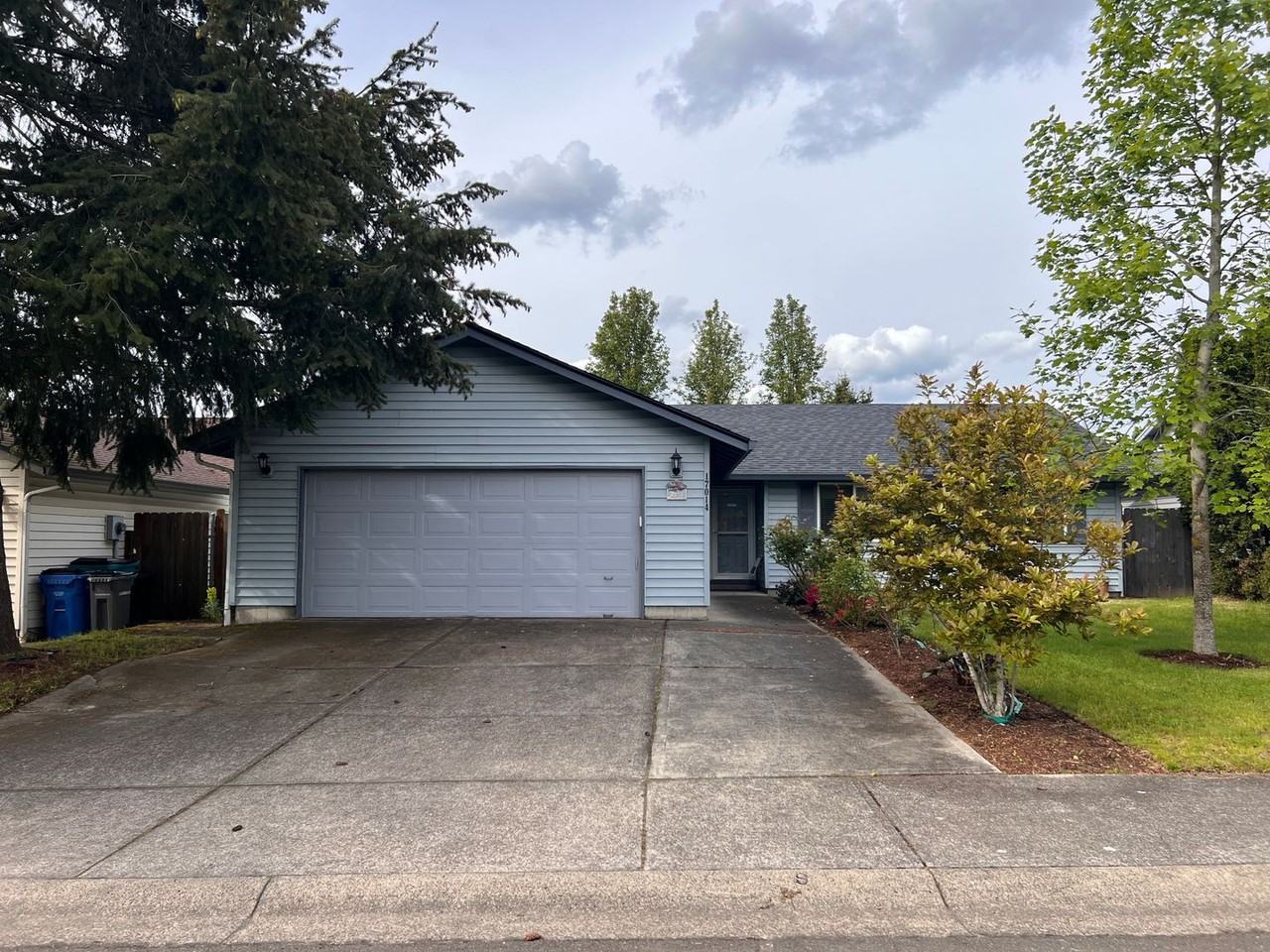 17014 Ne 19th Way - Photo 2 of 2