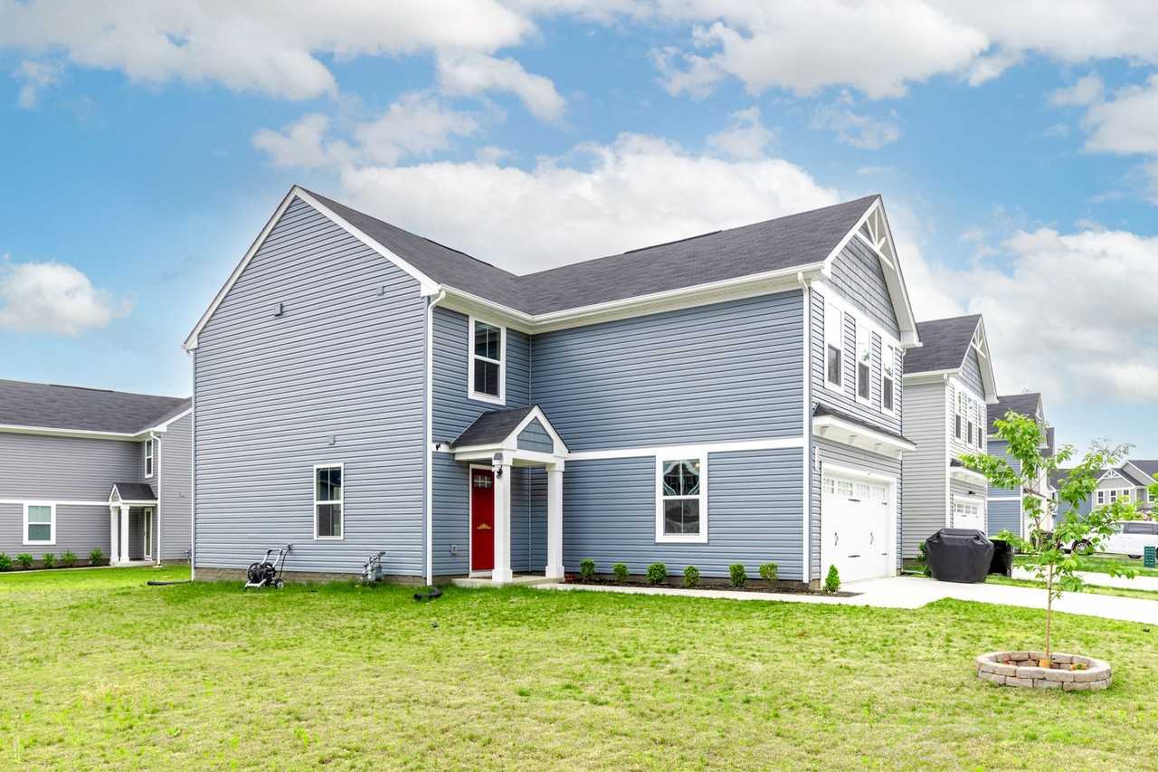 222 Lorraine Dr - Photo 3 of 29