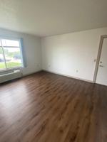 featured image of 208 Glenda Dr