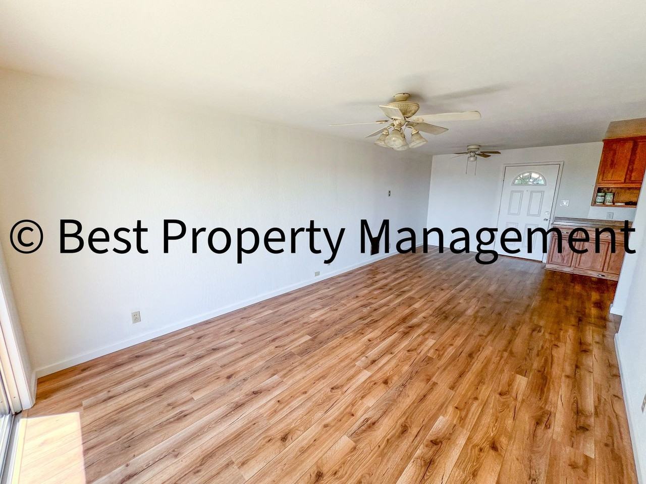 21411 Gary Dr - Photo 3 of 13