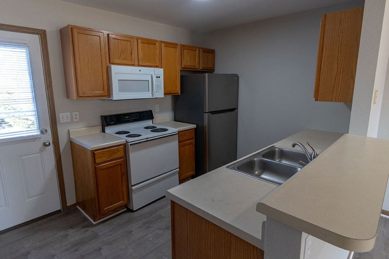 1507 Native Dancer Ct - Photo 6 of 29