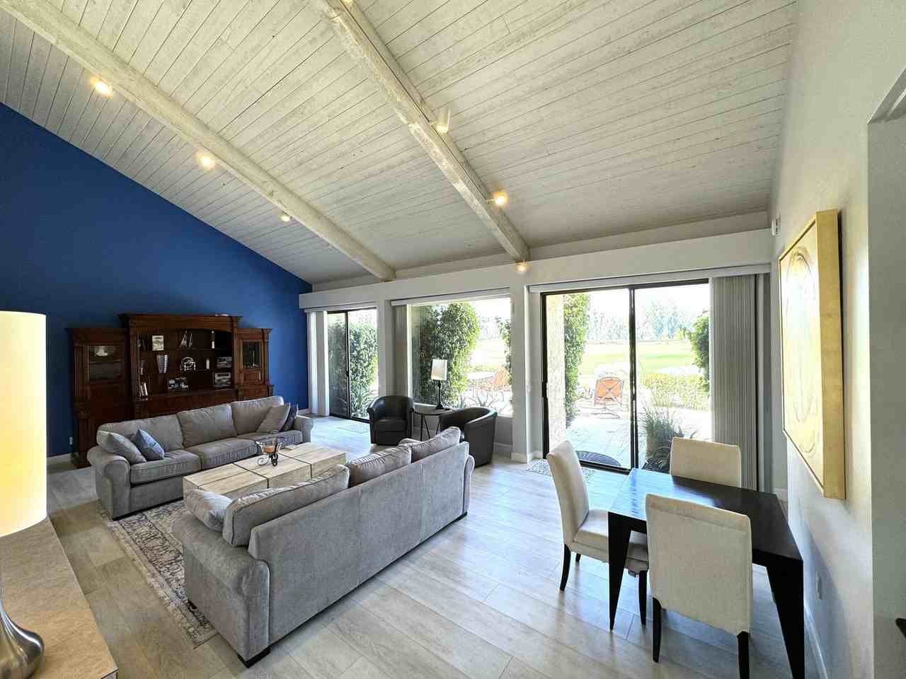 34983 Mission Hills Dr - Photo 3 of 31