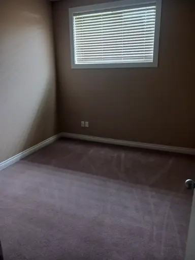 16244 51 St Nw - Photo 3 of 8