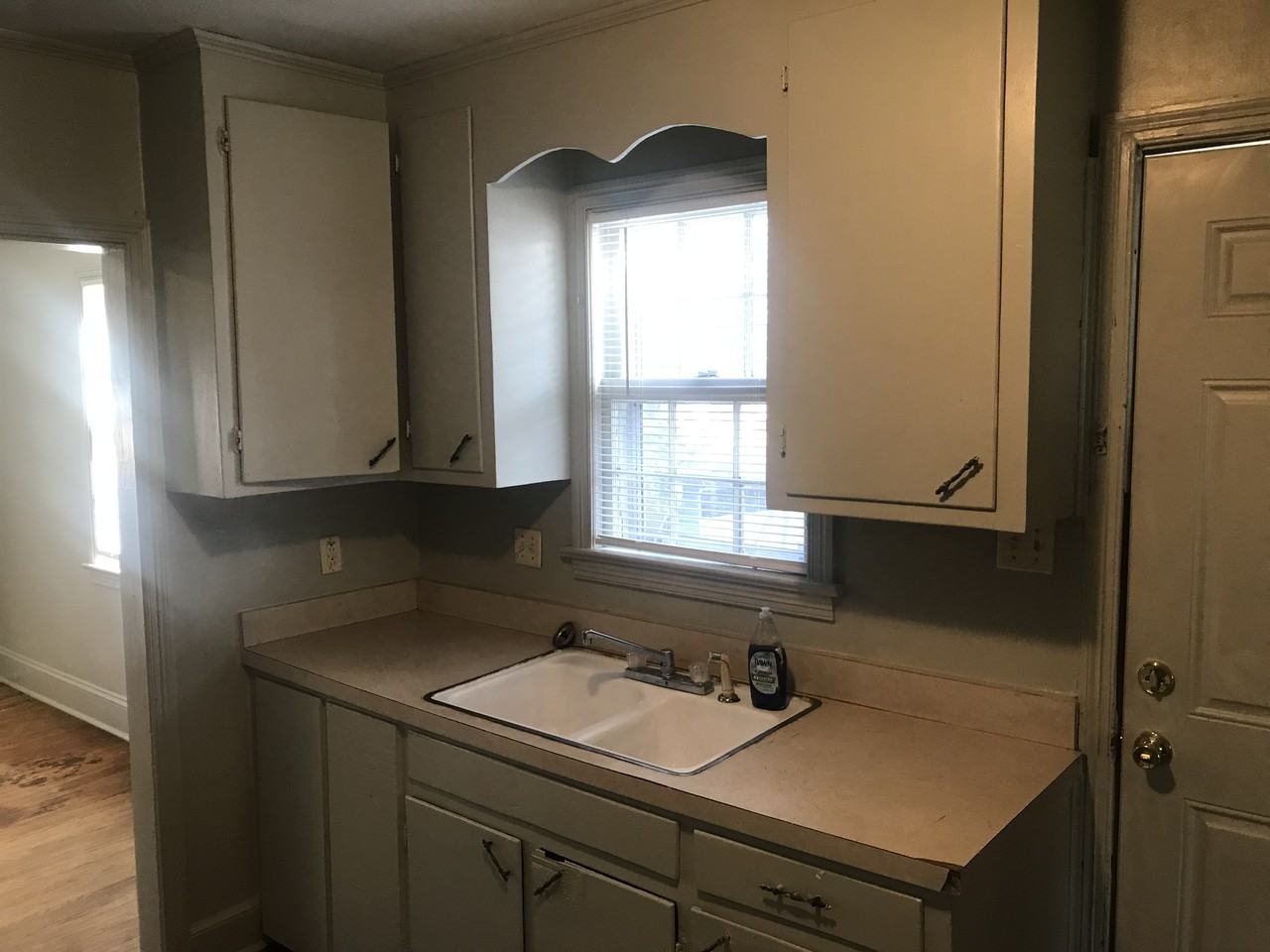 1508 East Mimosa Street - Photo 4 of 14
