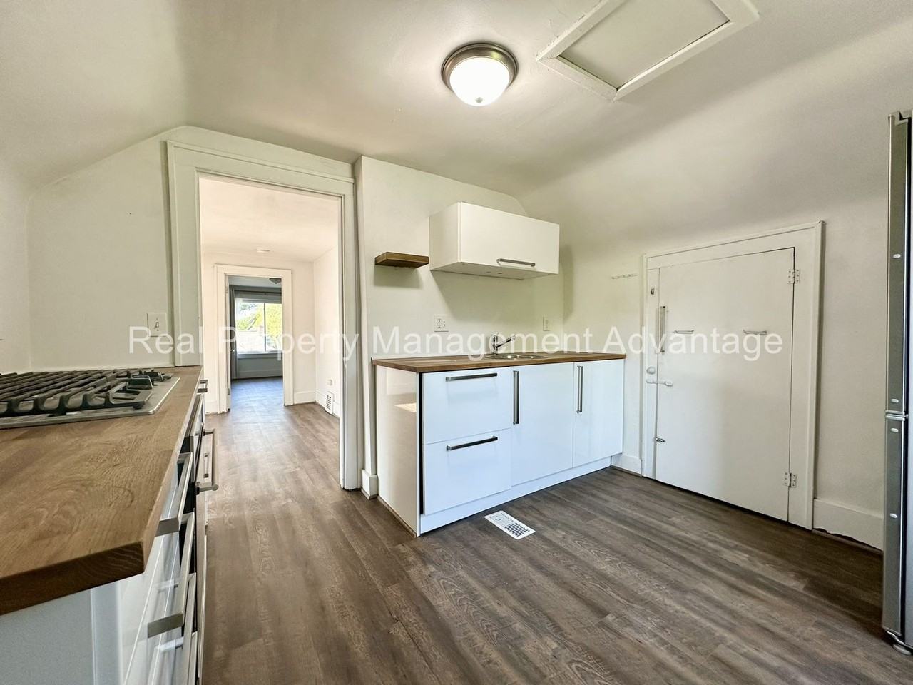 316 Spencer - Photo 2 of 35