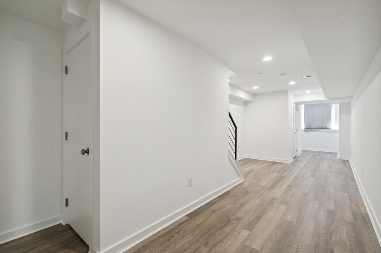 3827 Olive St - Photo 6 of 11