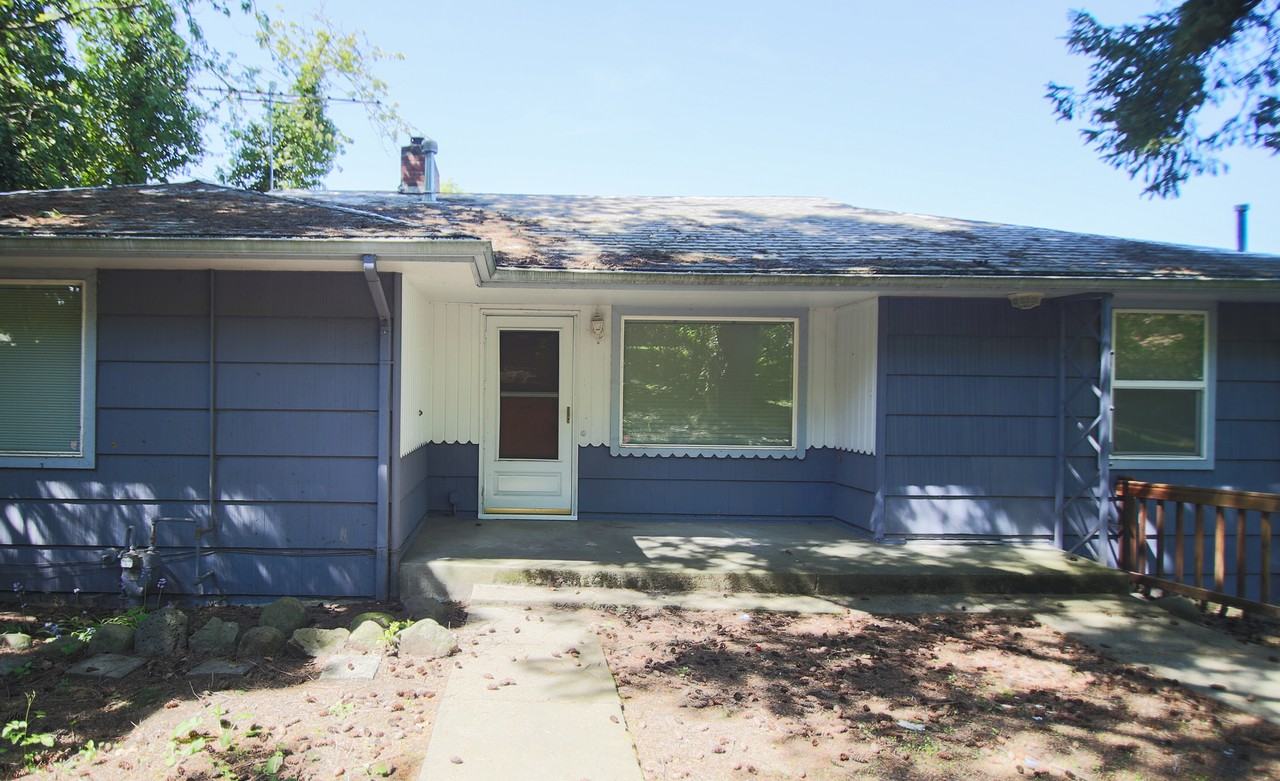 12009 Sw 64th Ave - Photo 2 of 27