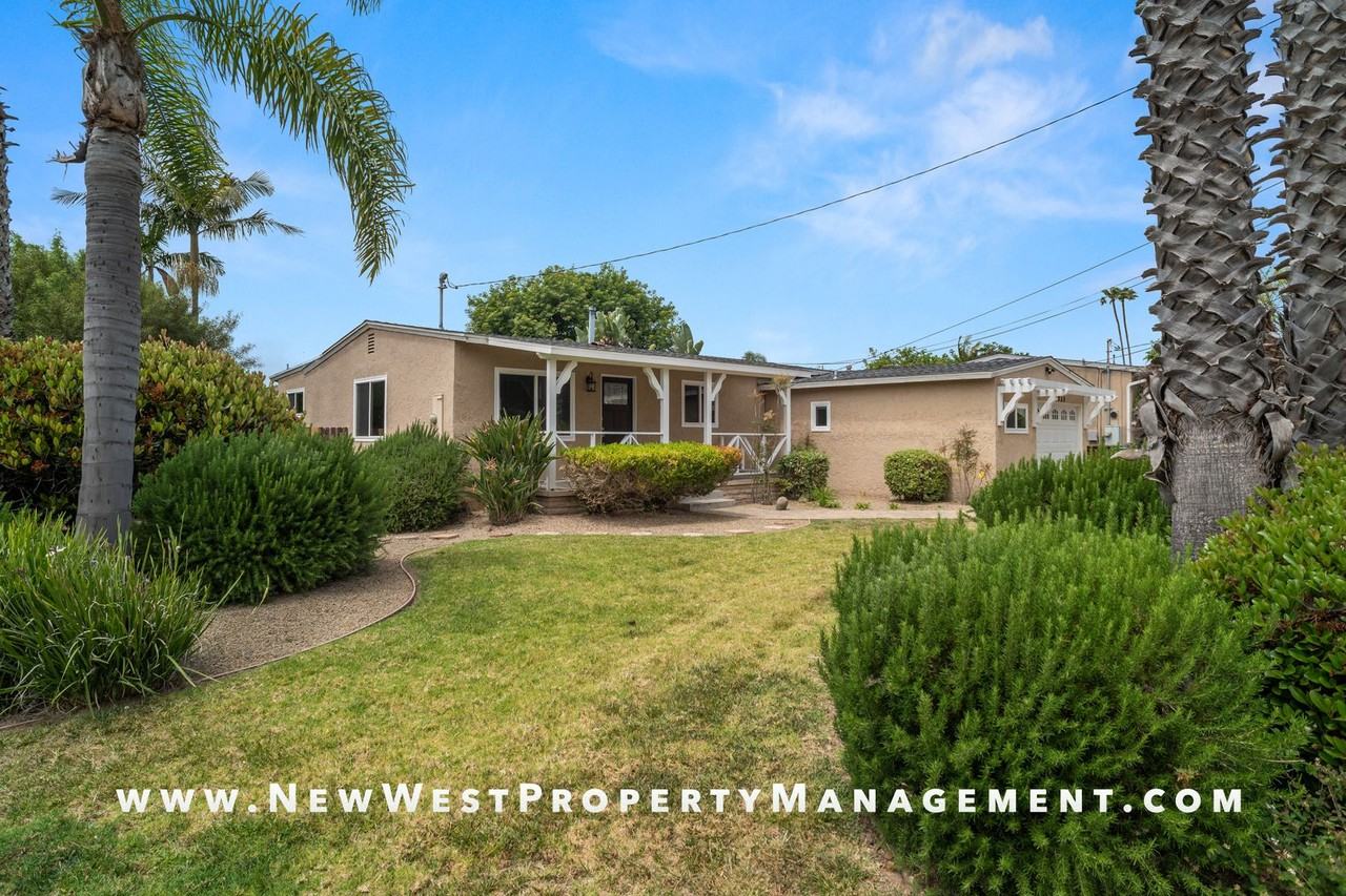 1533 Moreno St - Photo 2 of 26