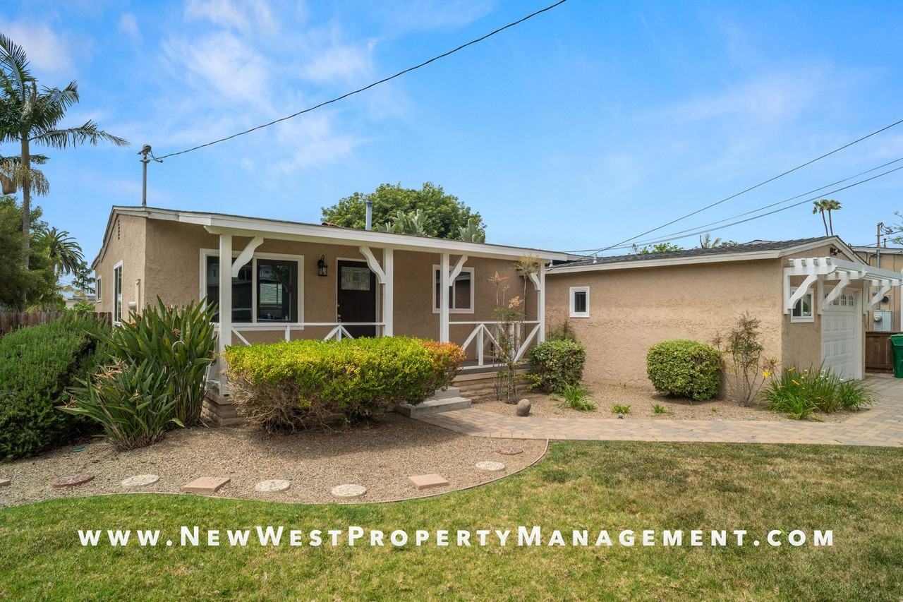 1533 Moreno St - Photo 3 of 26