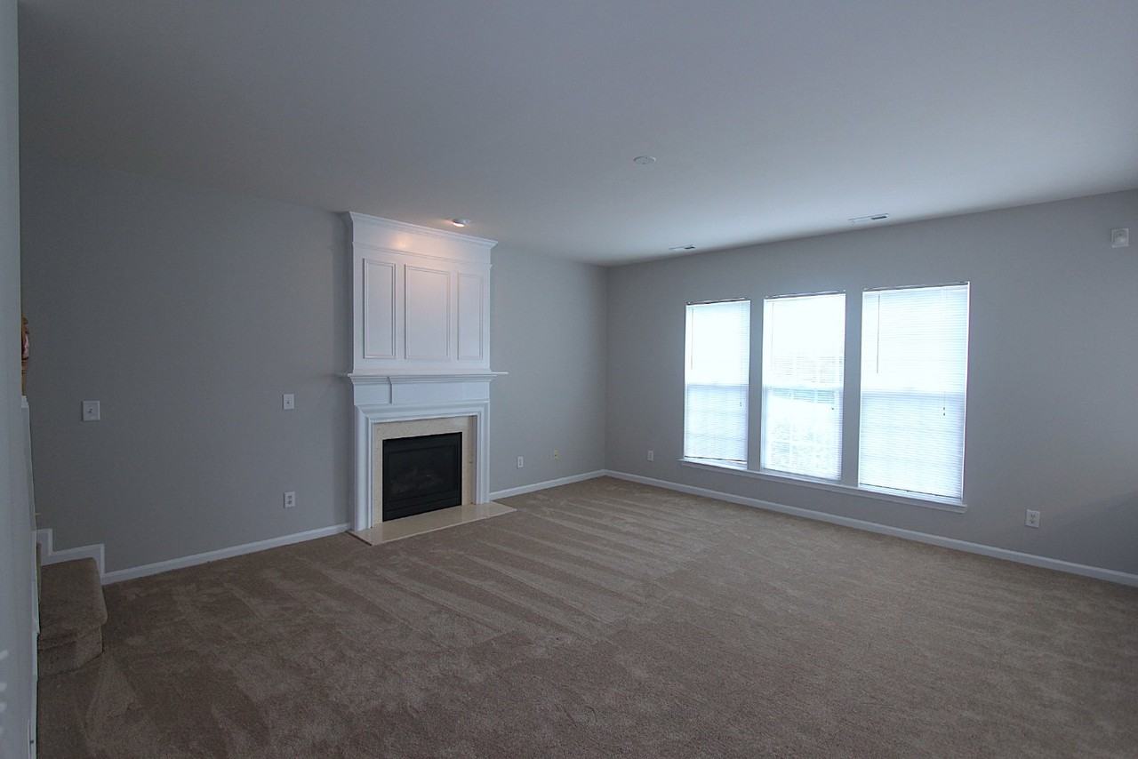 12405 Honeychurch St - Photo 6 of 21