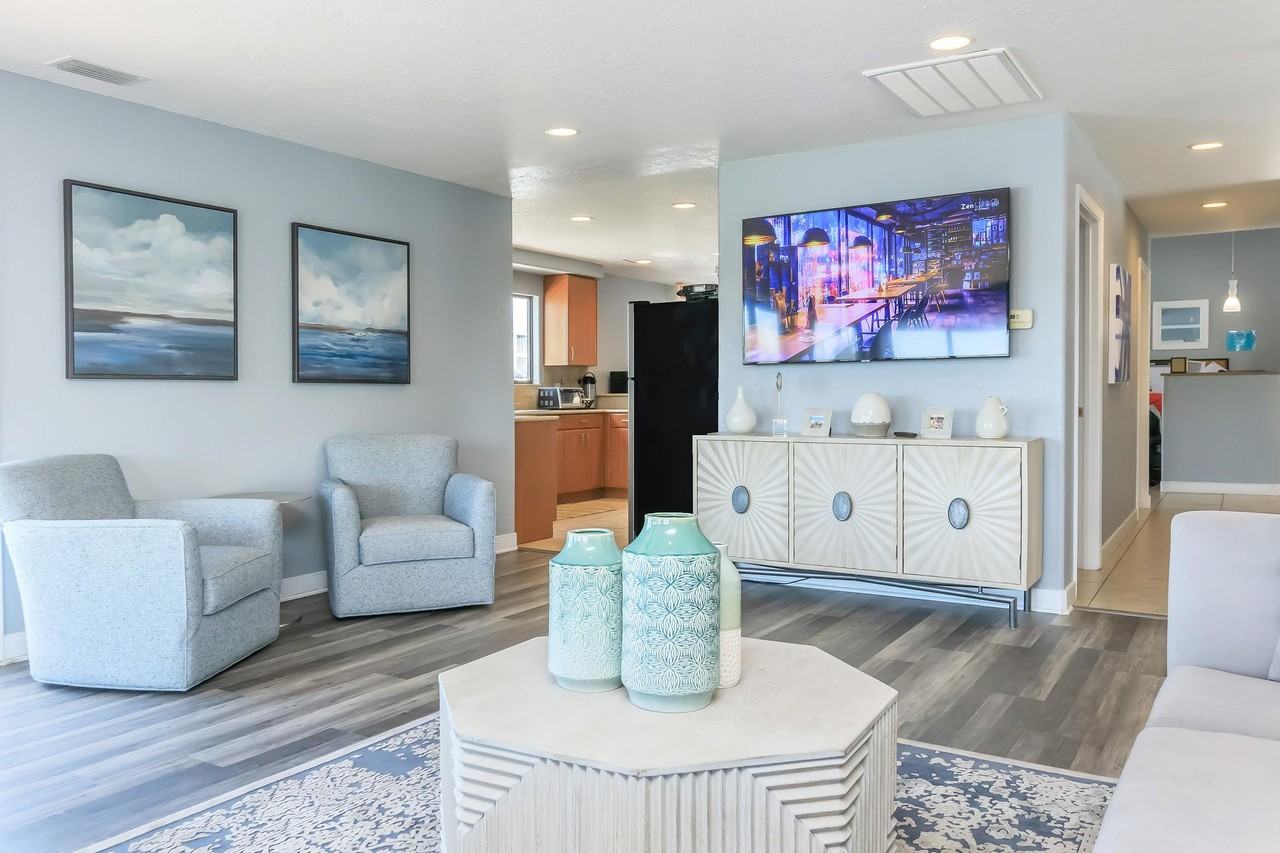 Fountain Lake - Photo 3 of 50