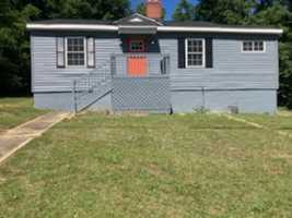 featured image of 404 Patterson St #B