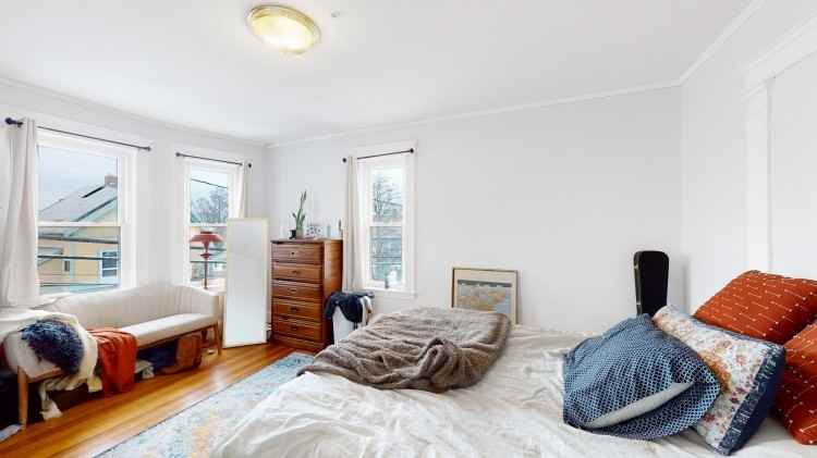 243 Summer St #2 - Photo 4 of 12