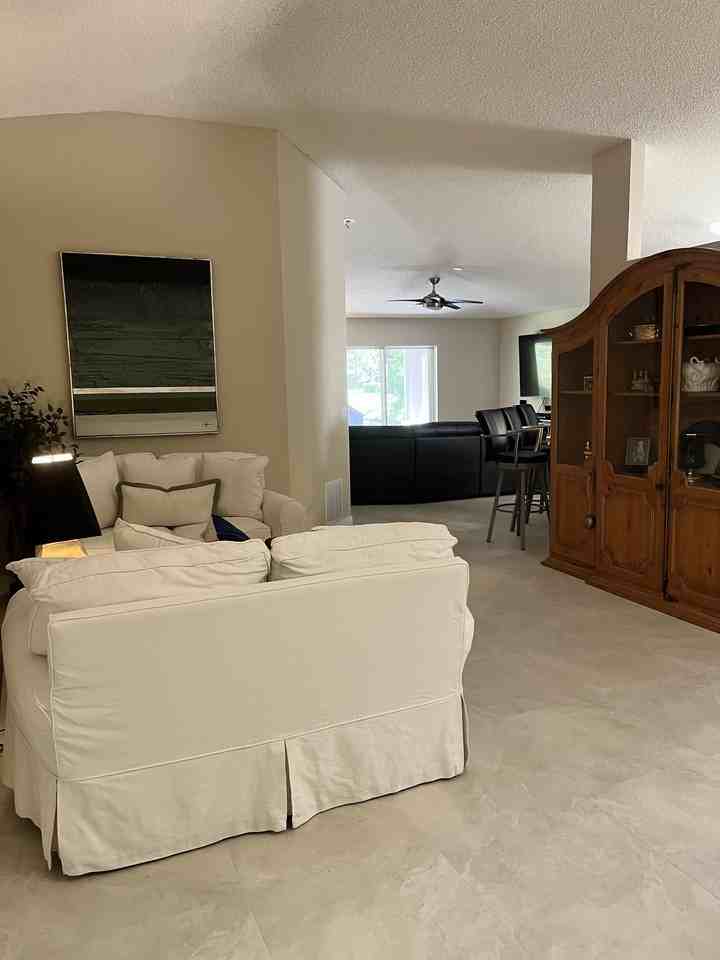 1034 S 13th Sq #NA - Photo 3 of 19