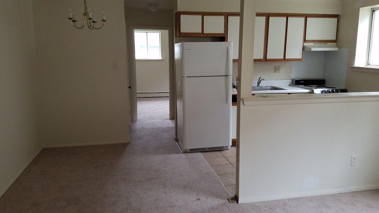 11 Huron Ave #7 - Photo 3 of 5