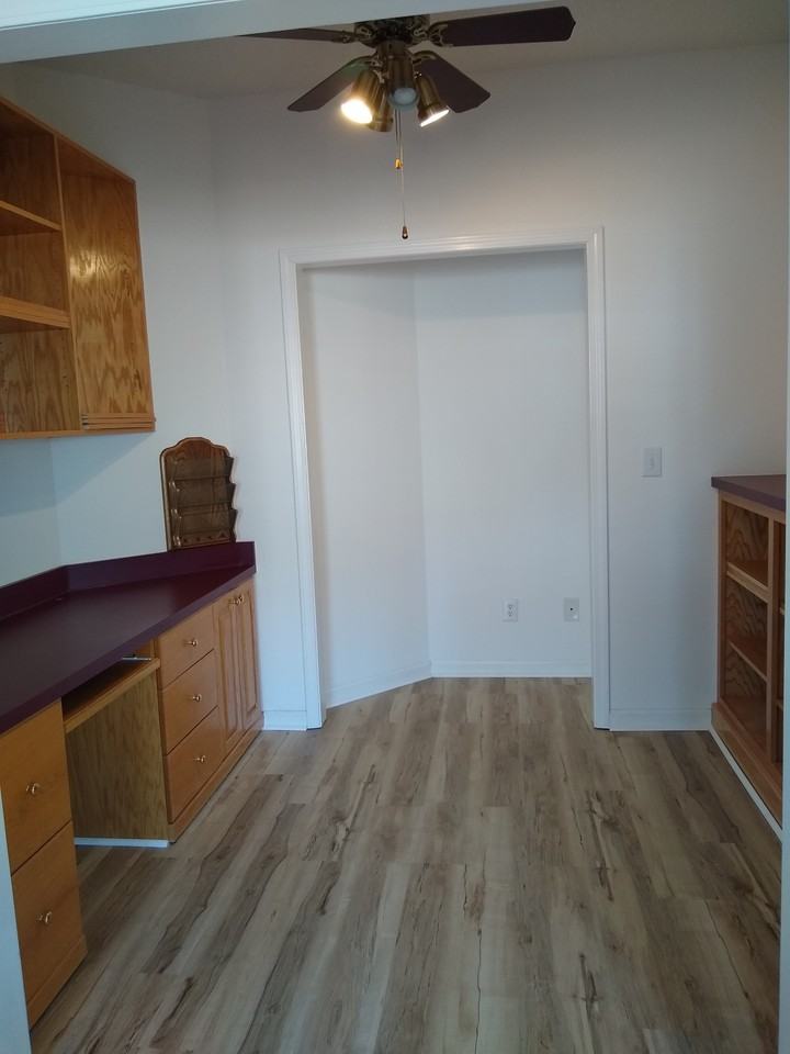 294 Ravennaside Dr Nw #NA - Photo 5 of 17