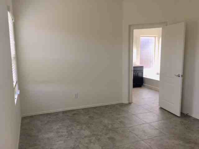 2465 E Flintlock Dr #NA - Photo 7 of 20