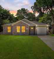 featured image of 2327 Harding St