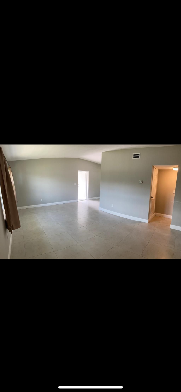 2718 Rio Ln - Photo 3 of 9