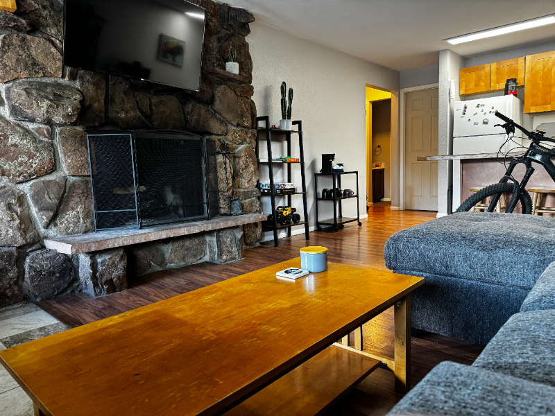 114 Hi Country Dr #1610 - Photo 2 of 6