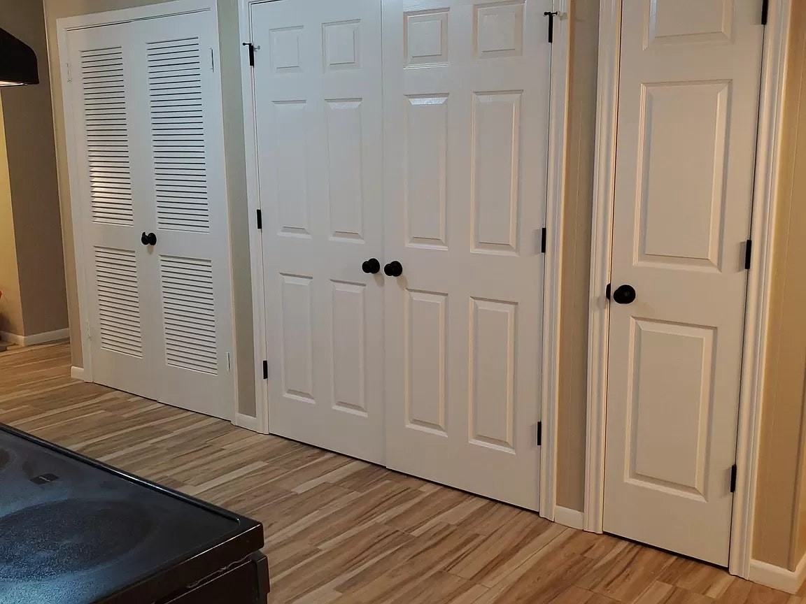 3801 Nichols Drive - Photo 5 of 10