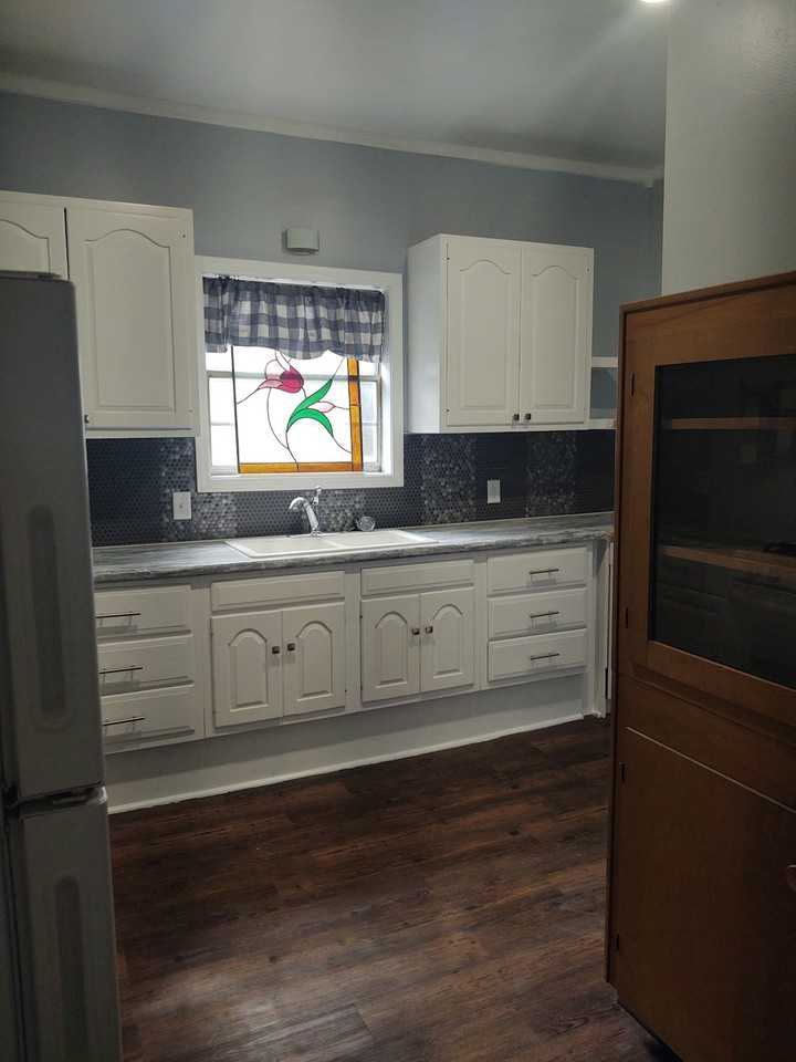 719 West Faulkner Street, Unit 719 - Photo 6 of 19