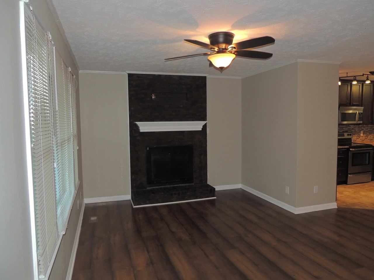 6919 Calamar Dr #1 - Photo 6 of 16