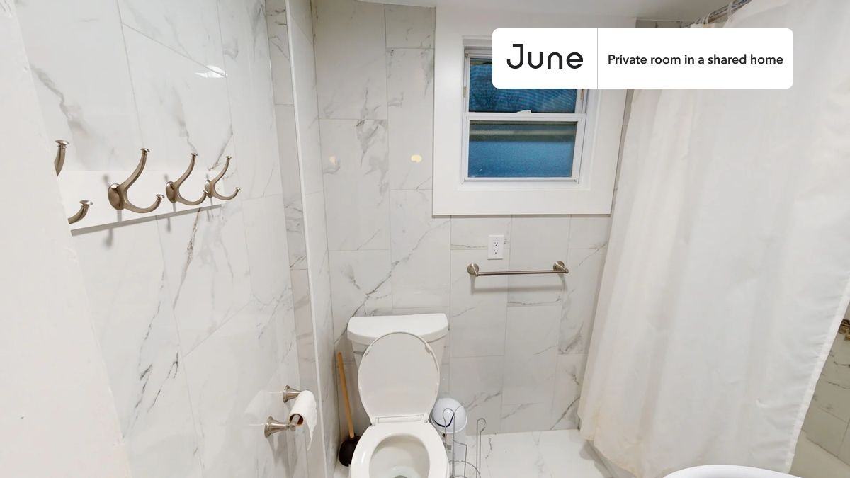 12A Greylock Rd #B - Photo 6 of 10