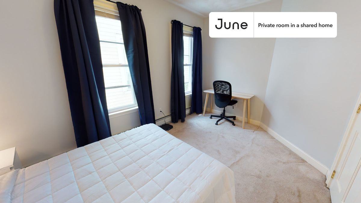 19 Berkshire St #C - Photo 2 of 13